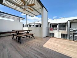 Sunrise Avenue (D28), Terrace #453273731